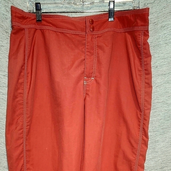 L.L. Bean Women’s 14 Cropped Hiking Pants Coral Quick Dry - Picture 5 of 7